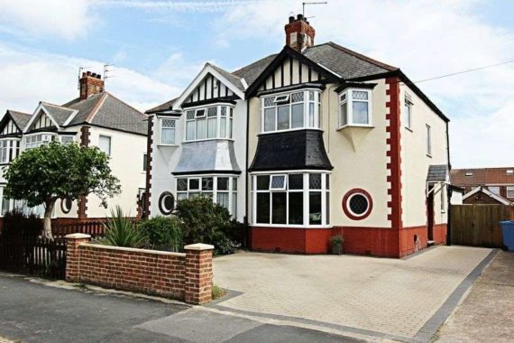 3 Bedroom Semi-Detac...